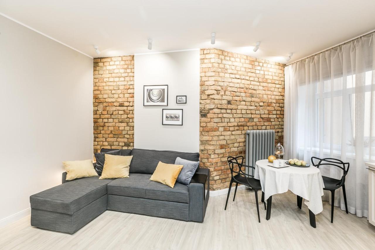 Cozy Flat. Art Nouveau Building, Near The City Center Riga Ngoại thất bức ảnh